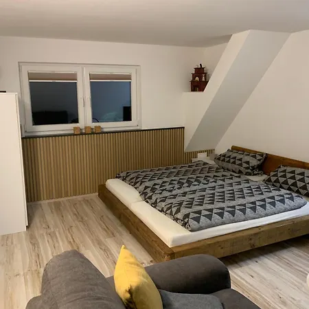 Ferienwohnung Stuetzengruen דירה Stutzengrun